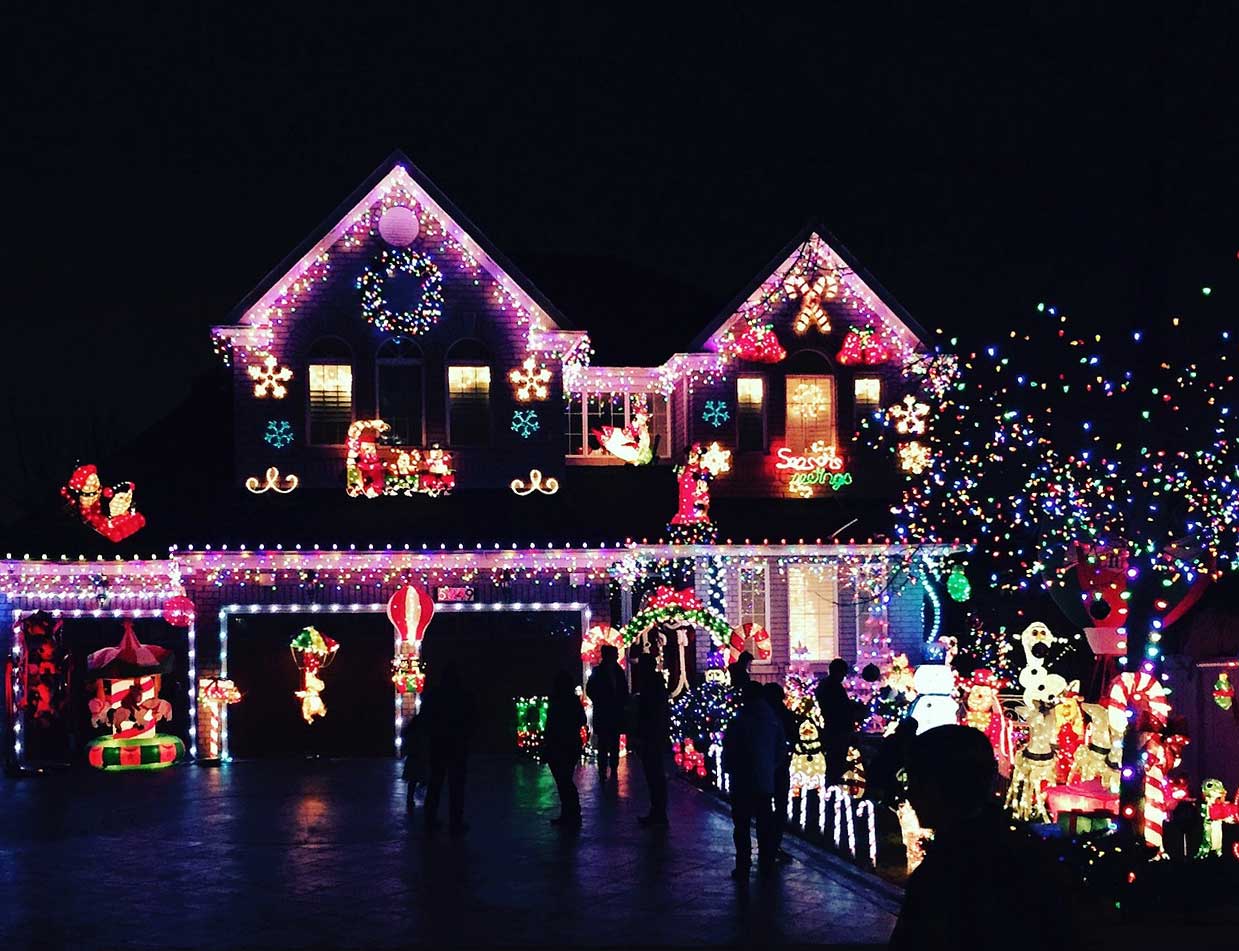 Christmas House Decoration Contest